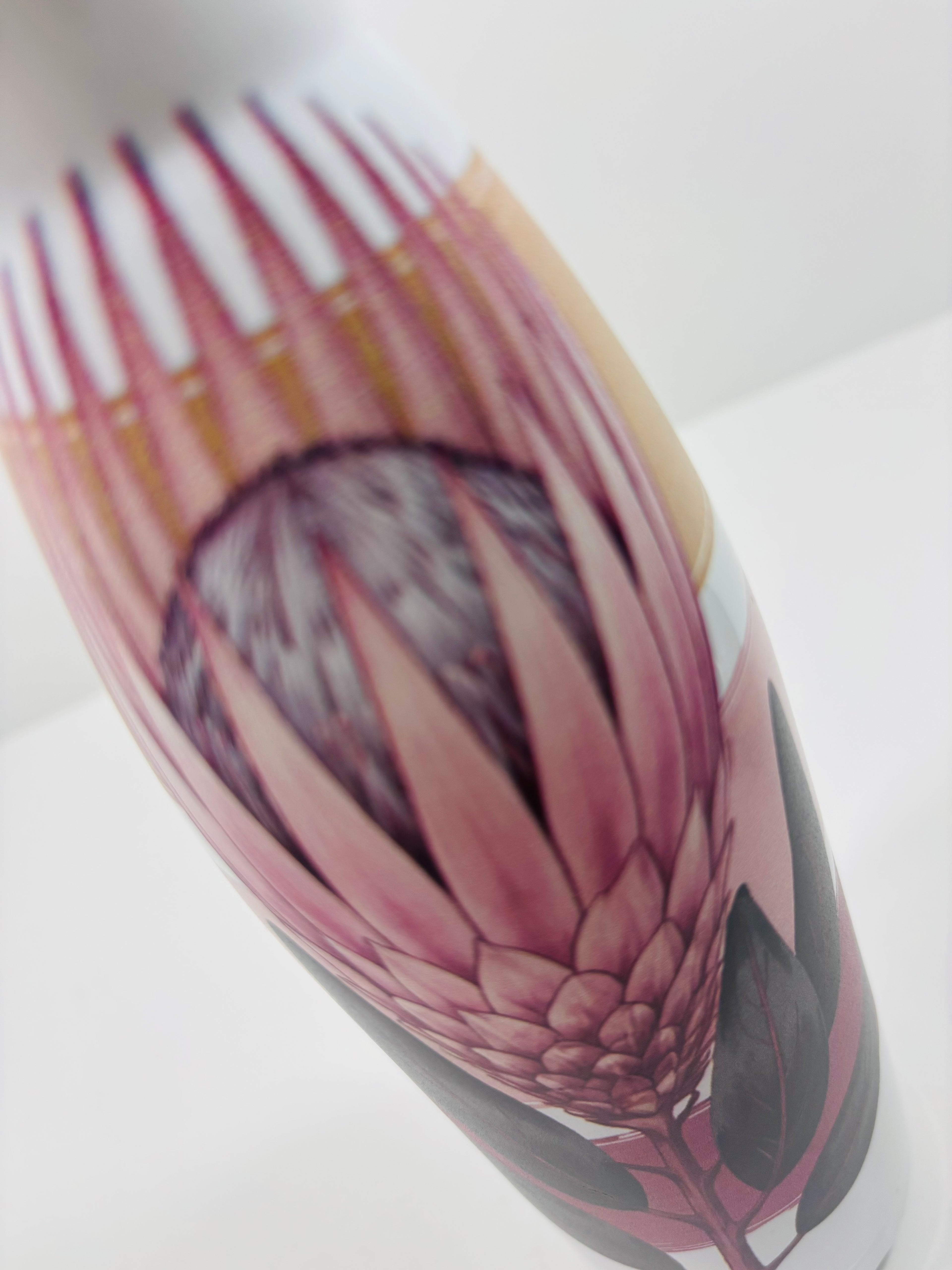 Protea Drinking Flask White
